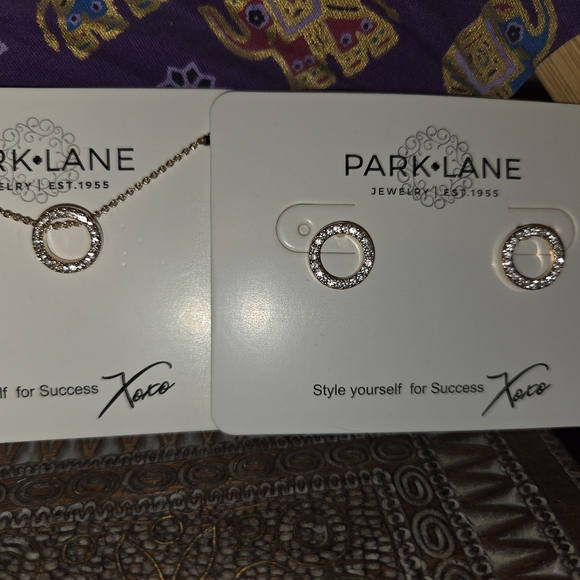 Gold Circle Earring with Sparkling Accents - Picture 4 of 4